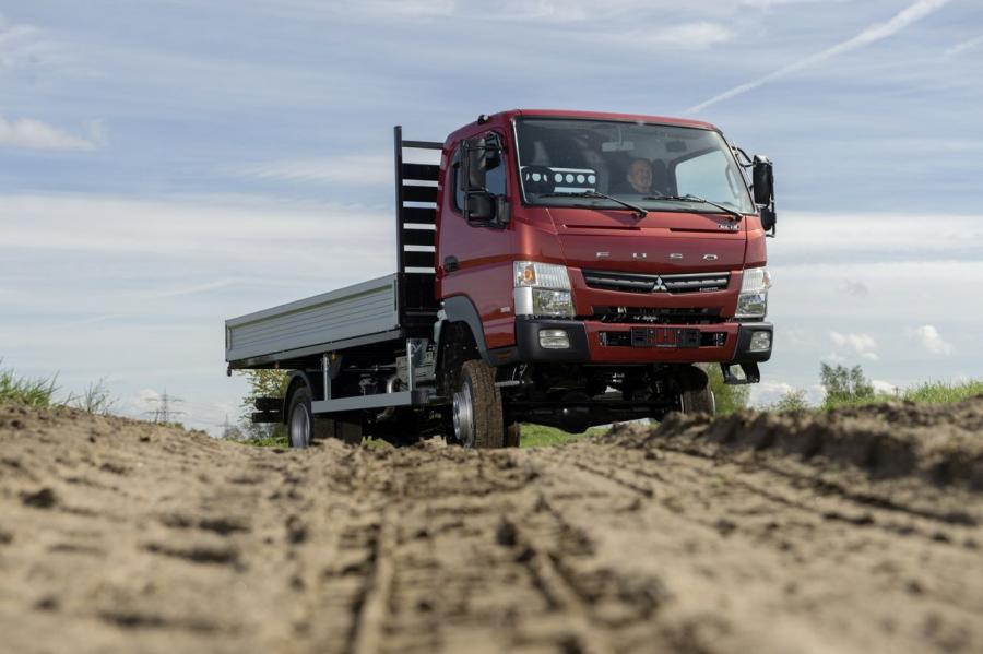  Mitsubishi Fuso Canter 4x4 2012 года  (фото 5 из 29)